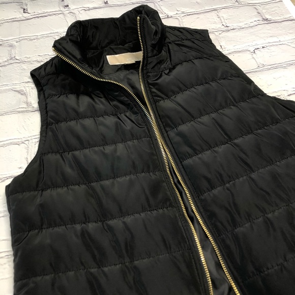 Michael Kors Puffer Vest - Picture 3 of 5
